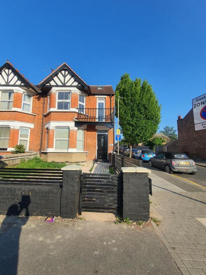 Apartmán Marble House Edgware Exteriér fotografie